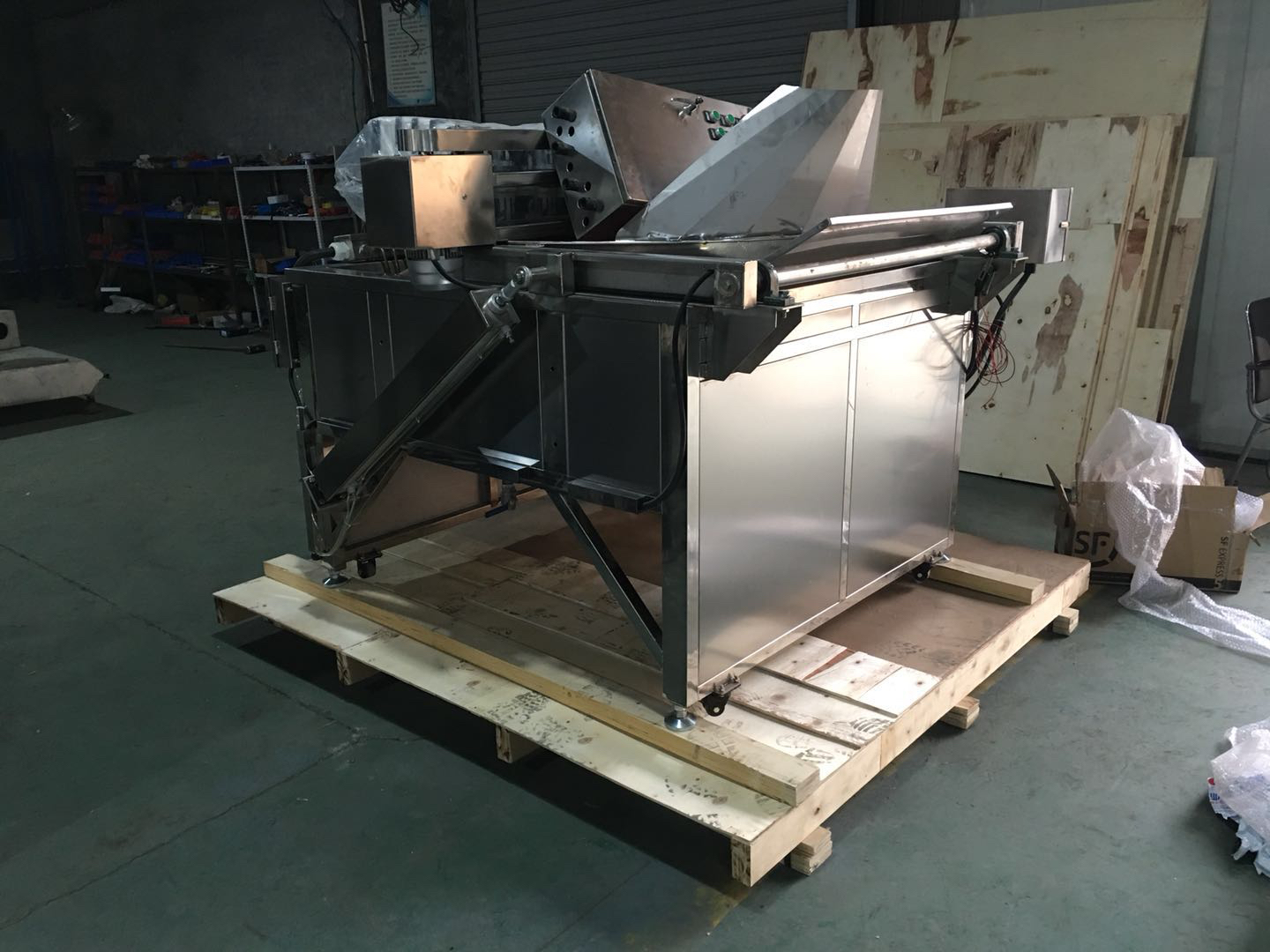 Madagascar Customers Purchase Food Equipment Delivery(图4)